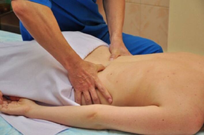 Masaxes para o tratamento eficaz da osteocondrose da columna lumbar